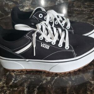 Vans Men's Black and White Canvas Sneakers